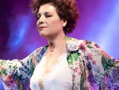 Γιώτα Νέγκα: «Η αναγνωρισιμότητα δεν ήταν αυτοσκοπός - Η πιο δύσκολη περίοδος ήταν όταν…» (βίντεο)